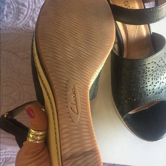 Clark’s wedge sandals - Picture 4 of 5